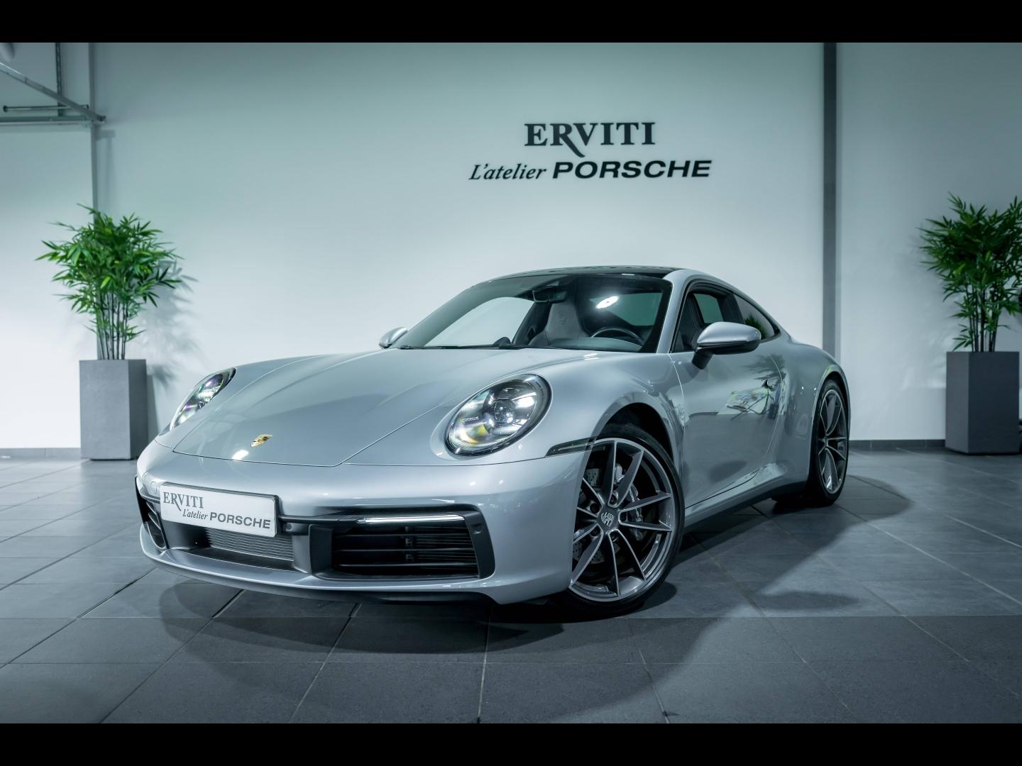 PORSCHE 911 Coupe